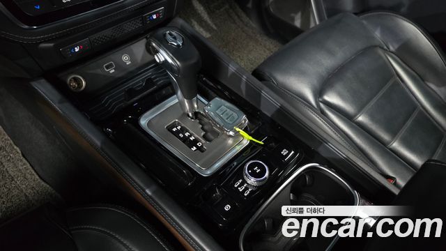 KG Mobility Rexton 2018 — photo 9