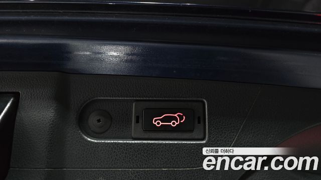 KG Mobility Rexton 2018 — photo 17