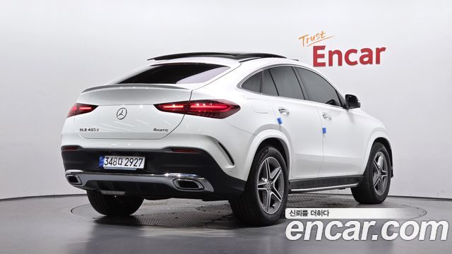 Mercedes-Benz GLE-Class 2026 — photo 2