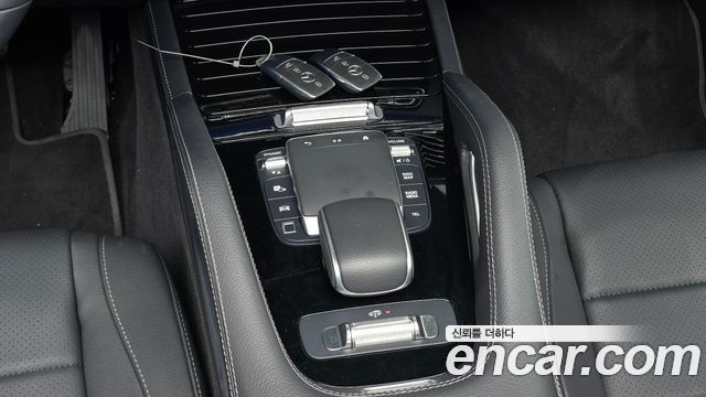 Mercedes-Benz GLE-Class 2026 — photo 18