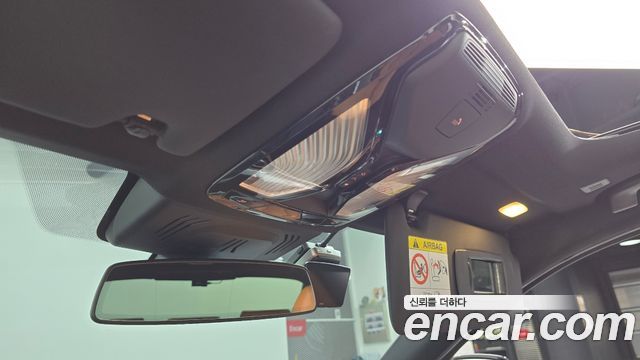 BMW 3-Series 2023 — photo 23