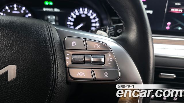 Kia K9 2022 — photo 17