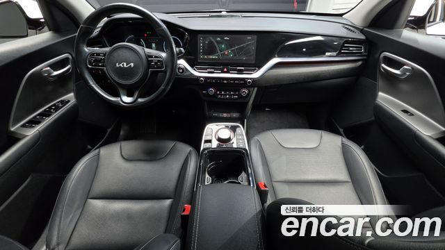 Kia Niro 2023 — photo 10