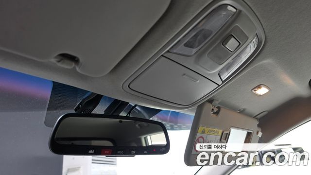 Kia Niro 2023 — photo 25