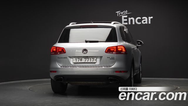 Volkswagen Touareg 2014 — photo 4
