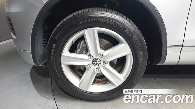 Volkswagen Touareg 2014 — photo 5