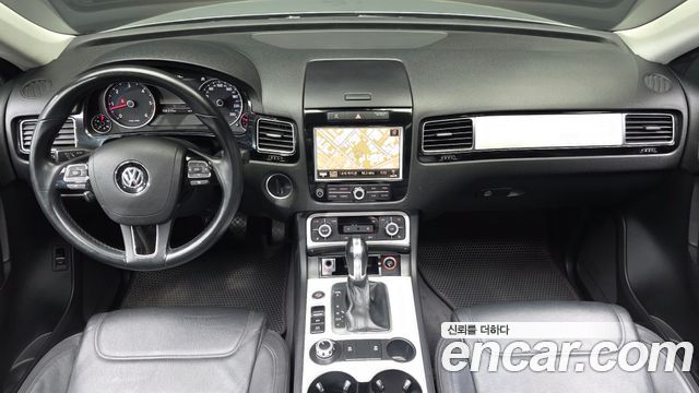 Volkswagen Touareg 2014 — photo 7