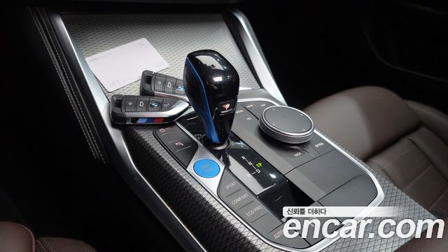 BMW i4 2023 — photo 12
