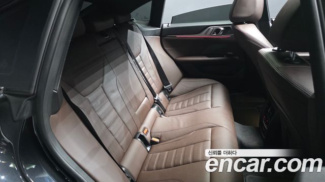 BMW i4 2023 — photo 17