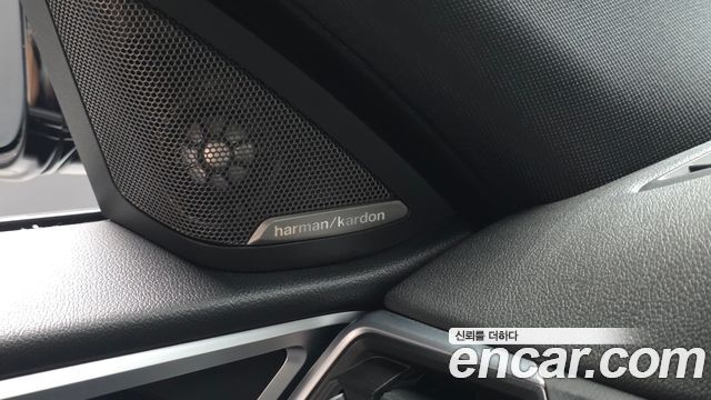 BMW i4 2023 — photo 25