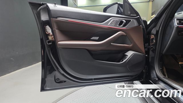 BMW i4 2023 — photo 14