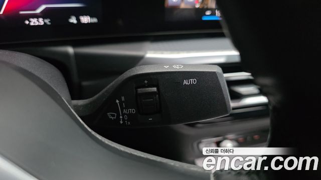 BMW i4 2023 — photo 27