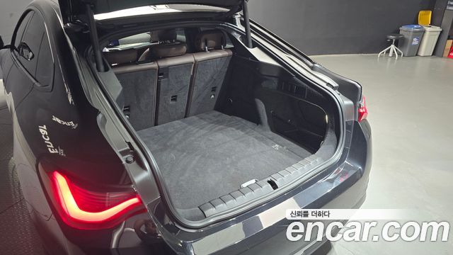 BMW i4 2023 — photo 31