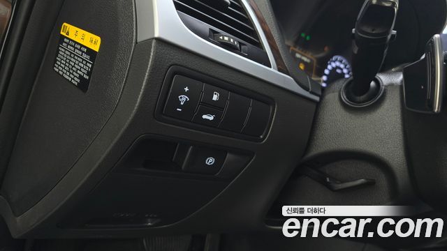 Hyundai Genesis 2016 — photo 16