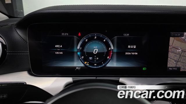 Mercedes-Benz CLS-Class 2019 — photo 11