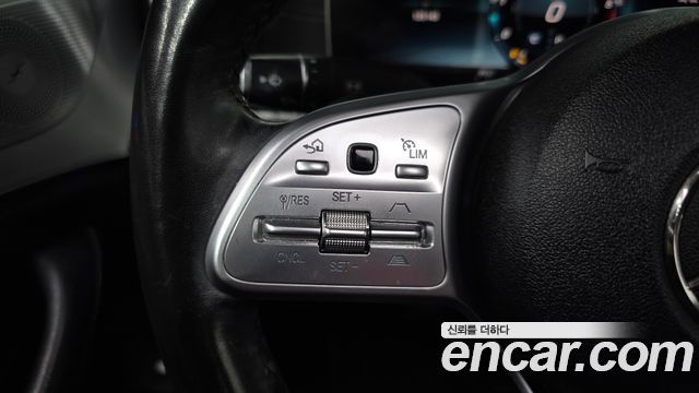 Mercedes-Benz CLS-Class 2019 — photo 24