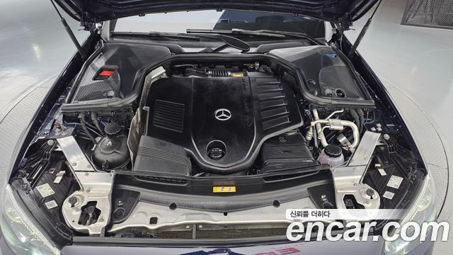 Mercedes-Benz E-Class 2021 — photo 6