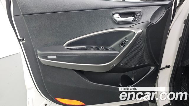Hyundai Santafe 2015 — photo 14