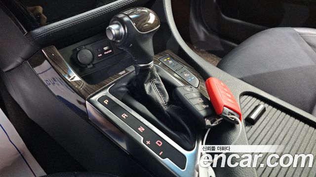 Kia K5 2015 — photo 9