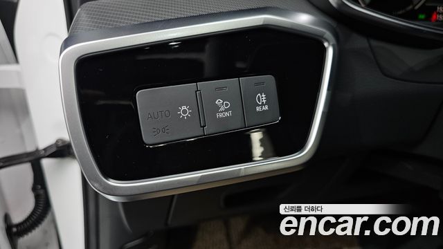 Audi A6 2023 — photo 25