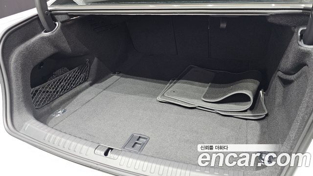 Audi A6 2023 — photo 36