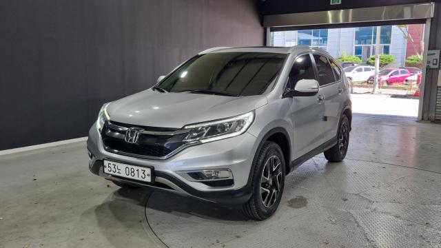 Honda CR-V 2016 — photo 1