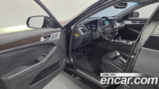 Genesis G80 2019 — photo 13