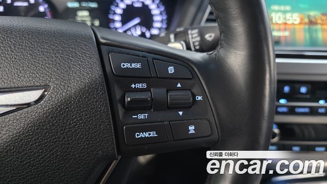 Genesis G80 2019 — photo 25