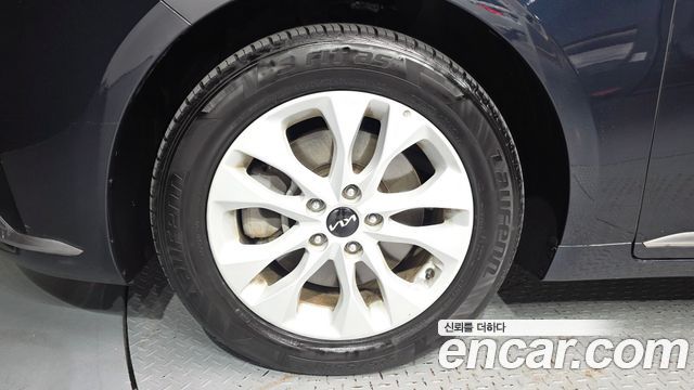 Kia K8 2022 — photo 5