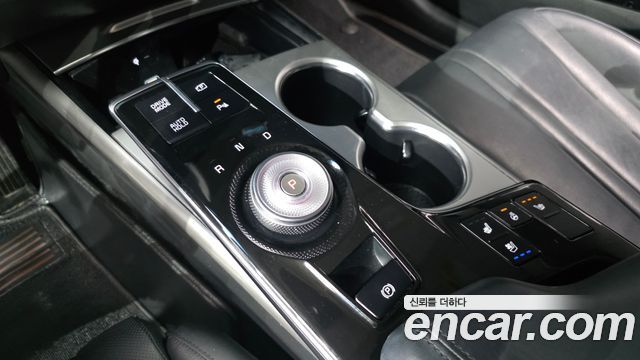 Kia K8 2022 — photo 12