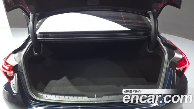 Kia K8 2022 — photo 23