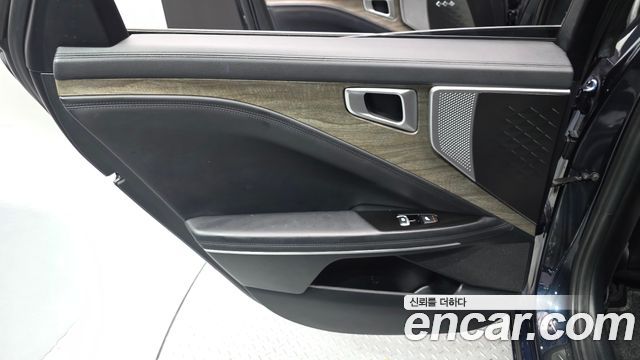 Kia K8 2022 — photo 15