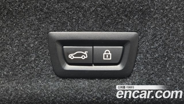 BMW 3-Series 2021 — photo 22