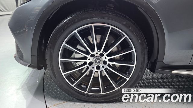 Mercedes-Benz GLC-Class 2018 — photo 5