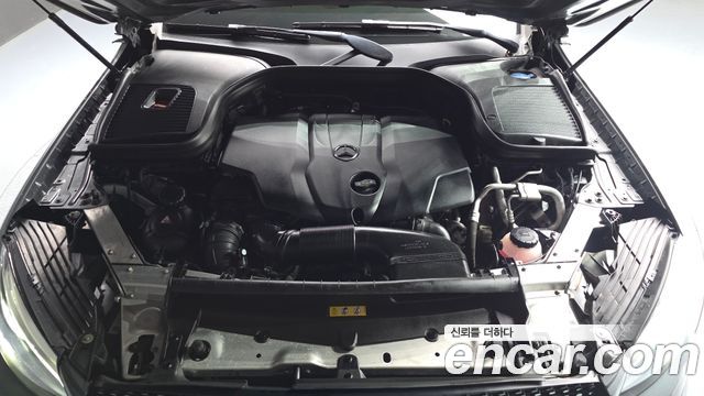 Mercedes-Benz GLC-Class 2018 — photo 6