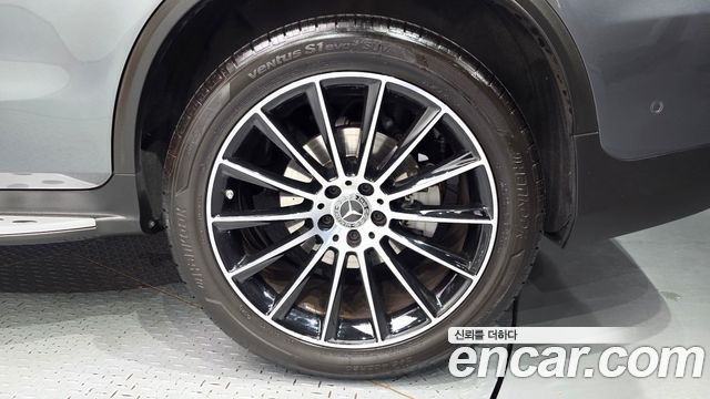 Mercedes-Benz GLC-Class 2018 — photo 7