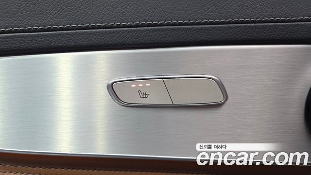Mercedes-Benz GLC-Class 2018 — photo 30