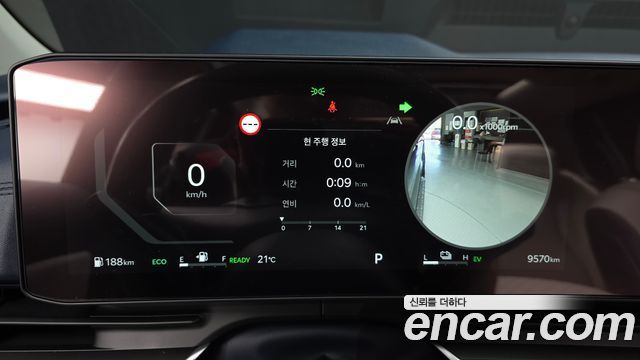 Kia Canival 2025 — photo 11
