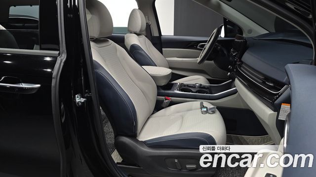 Kia Canival 2025 — photo 17