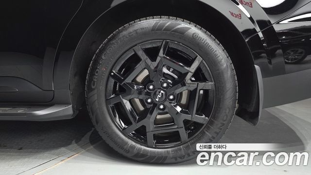 Kia Canival 2025 — photo 7