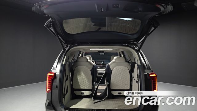 Kia Canival 2025 — photo 40