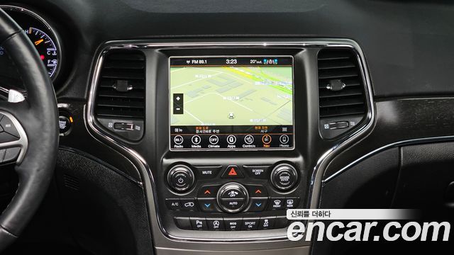 Jeep Cherokee 2018 — photo 19