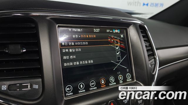 Jeep Cherokee 2018 — photo 23