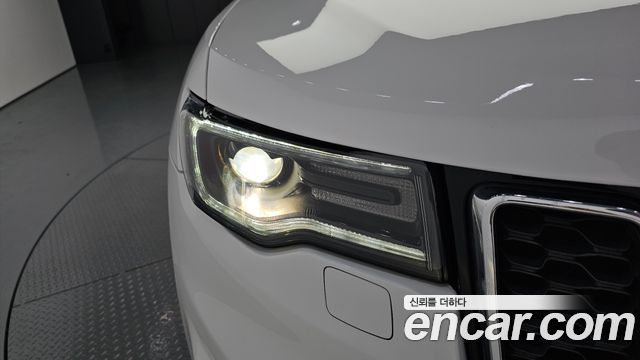 Jeep Cherokee 2018 — photo 8
