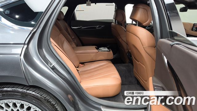 Genesis G80 2021 — photo 12