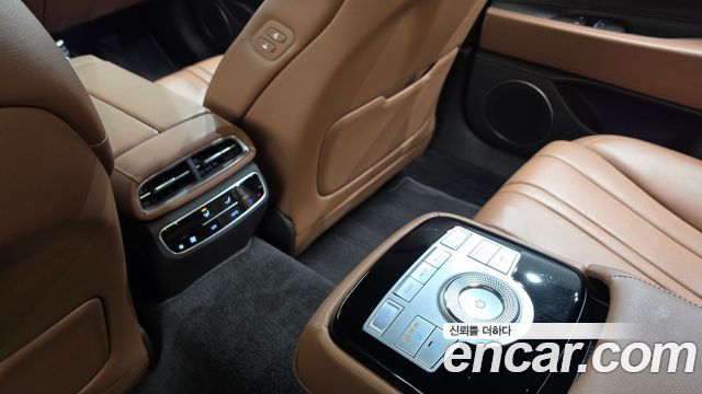 Genesis G80 2021 — photo 18