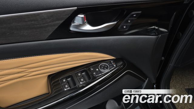 Kia K7 2020 — photo 11