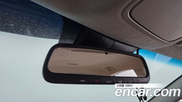 Kia K7 2020 — photo 17