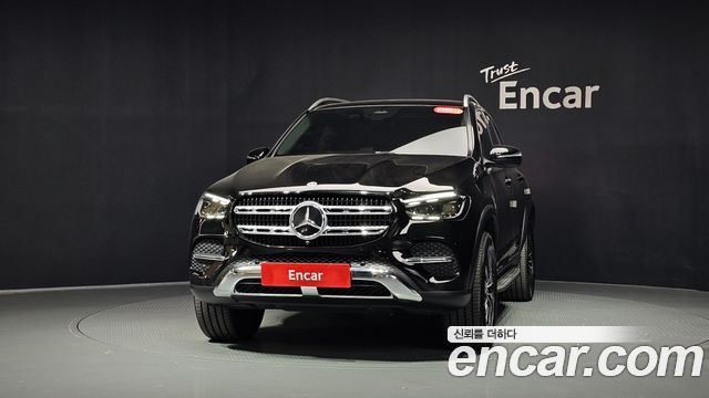 Mercedes-Benz GLE-Class 2026 — photo 3