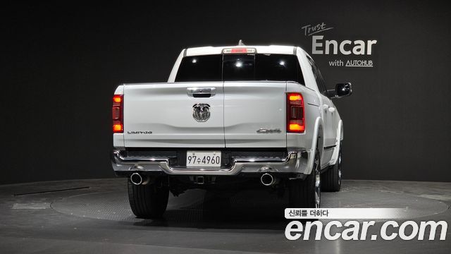 Dodge Ram Pick Up 2020 — photo 4